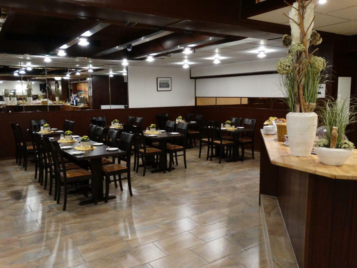 Hotel Sonne - Haus 1 イトシュタイン エクステリア 写真
